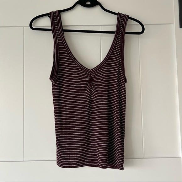 2/$15 🐧 Maroon Ribbed American Eagle Tank Top - Picture 1 of 4